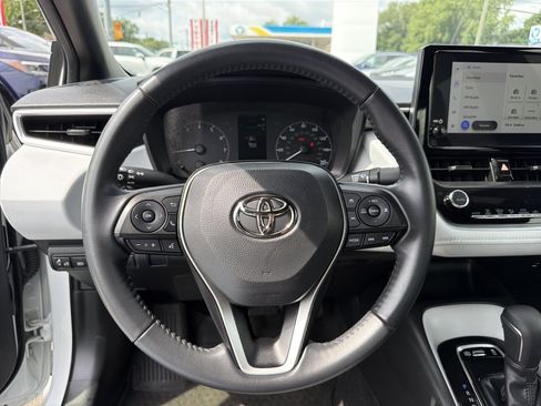 Used 2023 Toyota Corolla SE FWD image 18