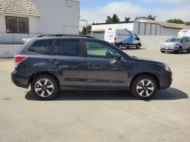 Used 2018 Subaru Forester 2.5i Premium w/ Popular Package #2A AWD/4WD image 2
