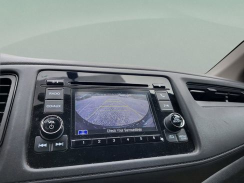 Used 2016 Honda HR-V LX image 25