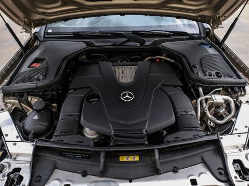 Used 2018 Mercedes-Benz E 400 Coupe w/ Premium 1 Package image 41