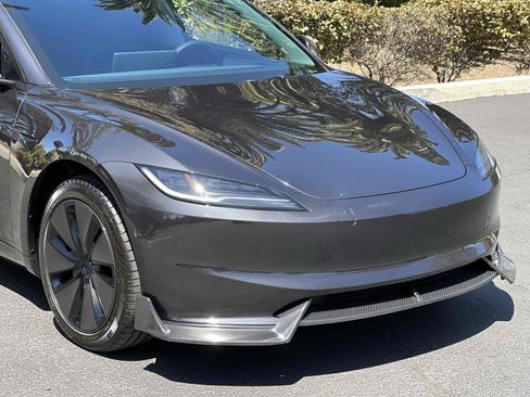 Used 2024 Tesla Model 3 Long Range RWD image 70