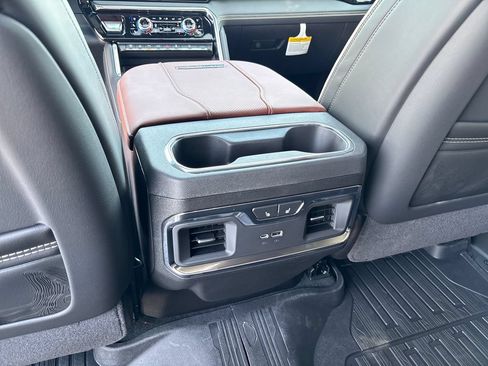 New 2026 GMC Sierra 2500 Denali Ultimate AWD/4WD image 45