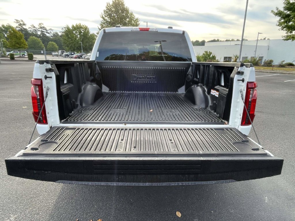 Used 2025 Ford F150 XLT w/ Equipment Group 301A Standard AWD/4WD image 9