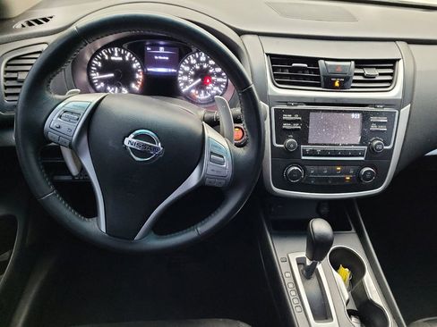 Used 2017 Nissan Altima 2.5 SR image 22