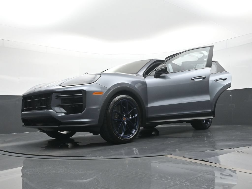 Certified 2026 Porsche Cayenne Turbo GT AWD/4WD image 31