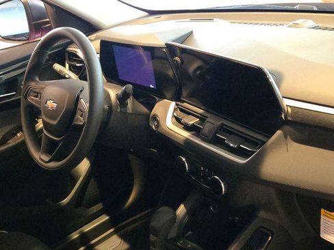 New 2026 Chevrolet TrailBlazer LS w/ LS Convenience Package FWD image 6