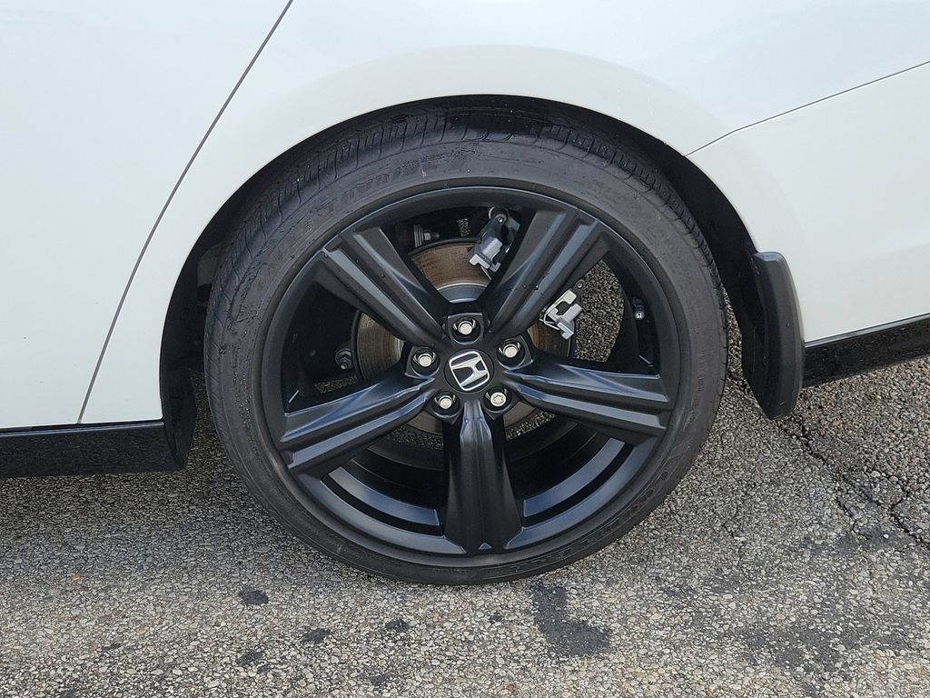 Used 2023 Honda Accord Sport image 10