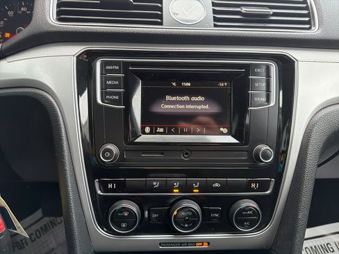 Used 2016 Volkswagen Passat 1.8T S image 24