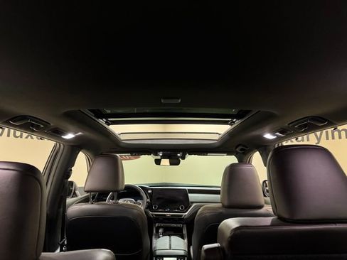 Used 2024 Lexus TX 350 AWD w/ Captains Chair Package image 19