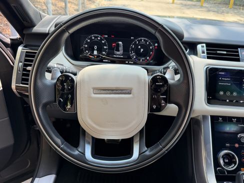 Used 2022 Land Rover Range Rover Sport HSE Silver Edition AWD/4WD image 17