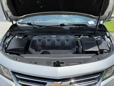 Used 2018 Chevrolet Impala Premier FWD image 14