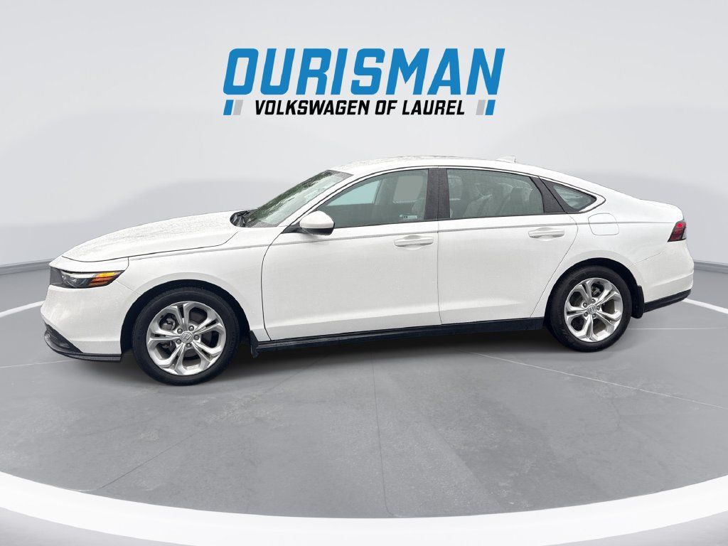 Used 2023 Honda Accord LX image 5