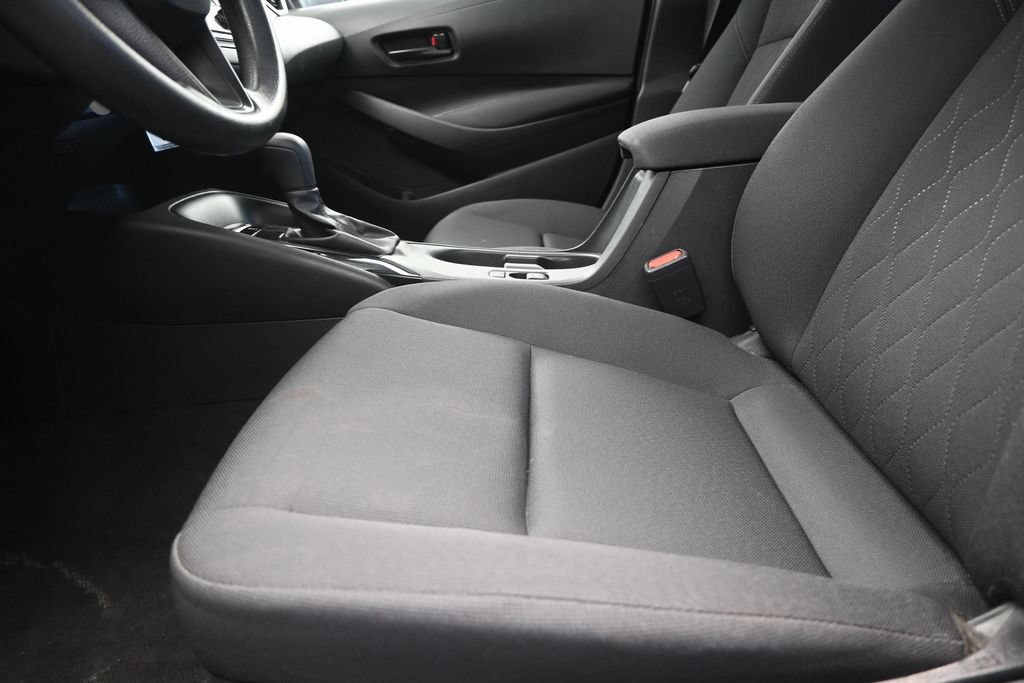 Used 2024 Toyota Corolla LE FWD image 13