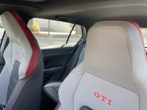 New 2026 Volkswagen GTI SE image 21