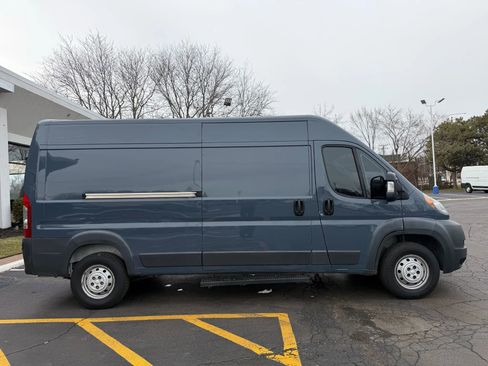 Used 2018 RAM ProMaster 2500 image 8