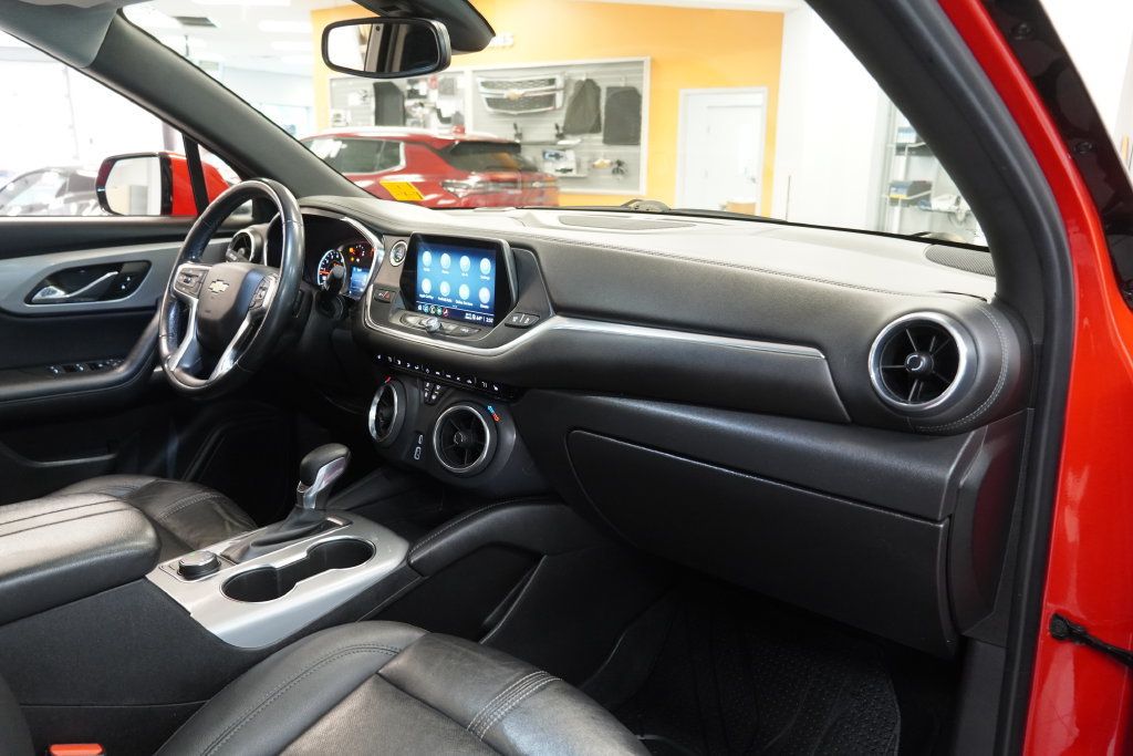 Used 2021 Chevrolet Blazer LT AWD/4WD image 37