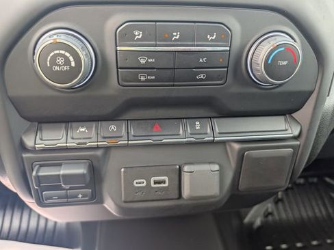 Used 2023 Chevrolet Silverado 1500 W/T w/ WT Value Package AWD/4WD image 17