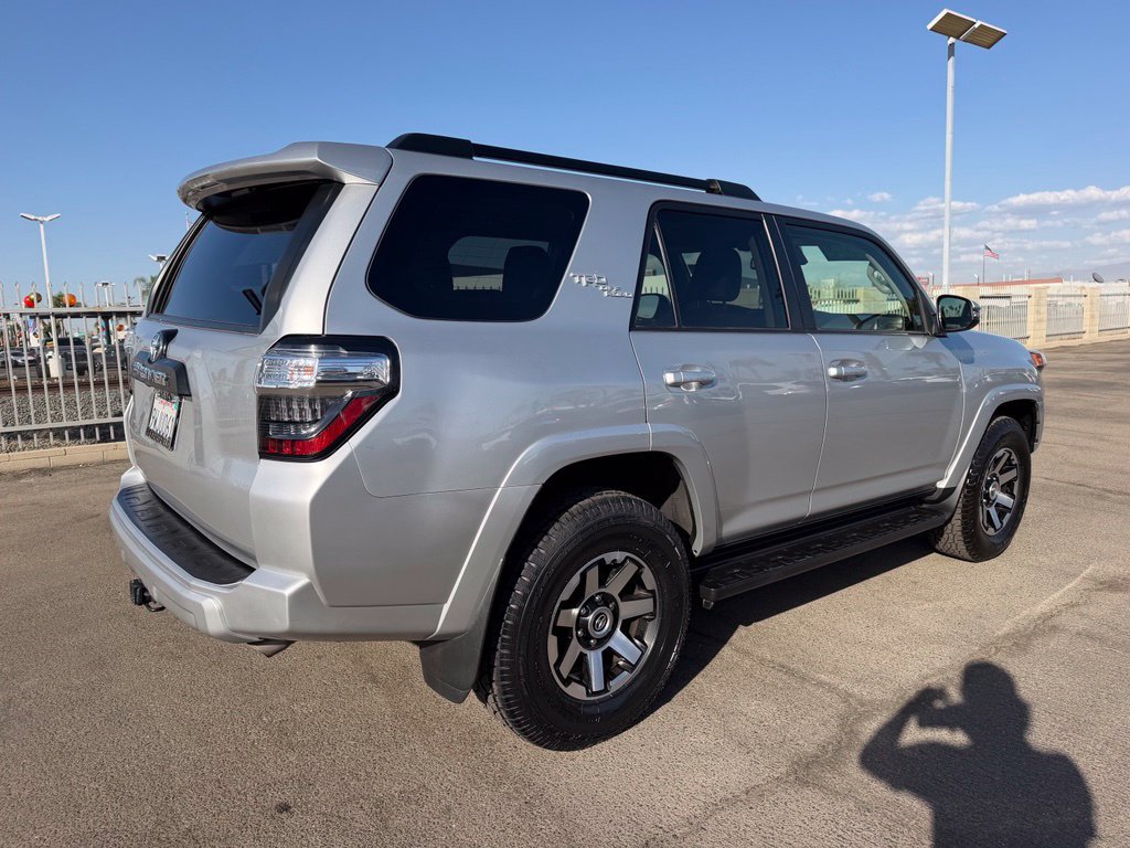 Used 2024 Toyota 4Runner TRD Off-Road Premium AWD/4WD image 6