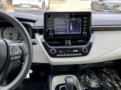 Used 2020 Toyota Corolla L image 7