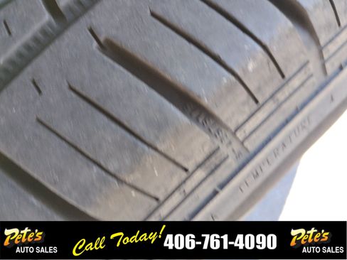 Used 2019 Jeep Cherokee Latitude w/ Popular Appearance Group AWD/4WD image 9