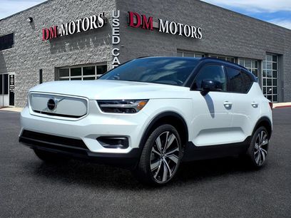 Used 2021 Volvo XC40 P8 Recharge w/ Advanced Package