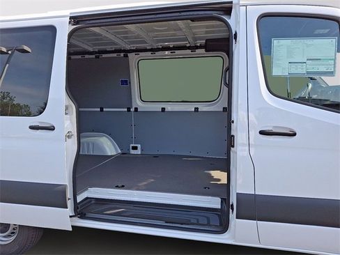 New 2025 Mercedes-Benz Sprinter 2500 image 7