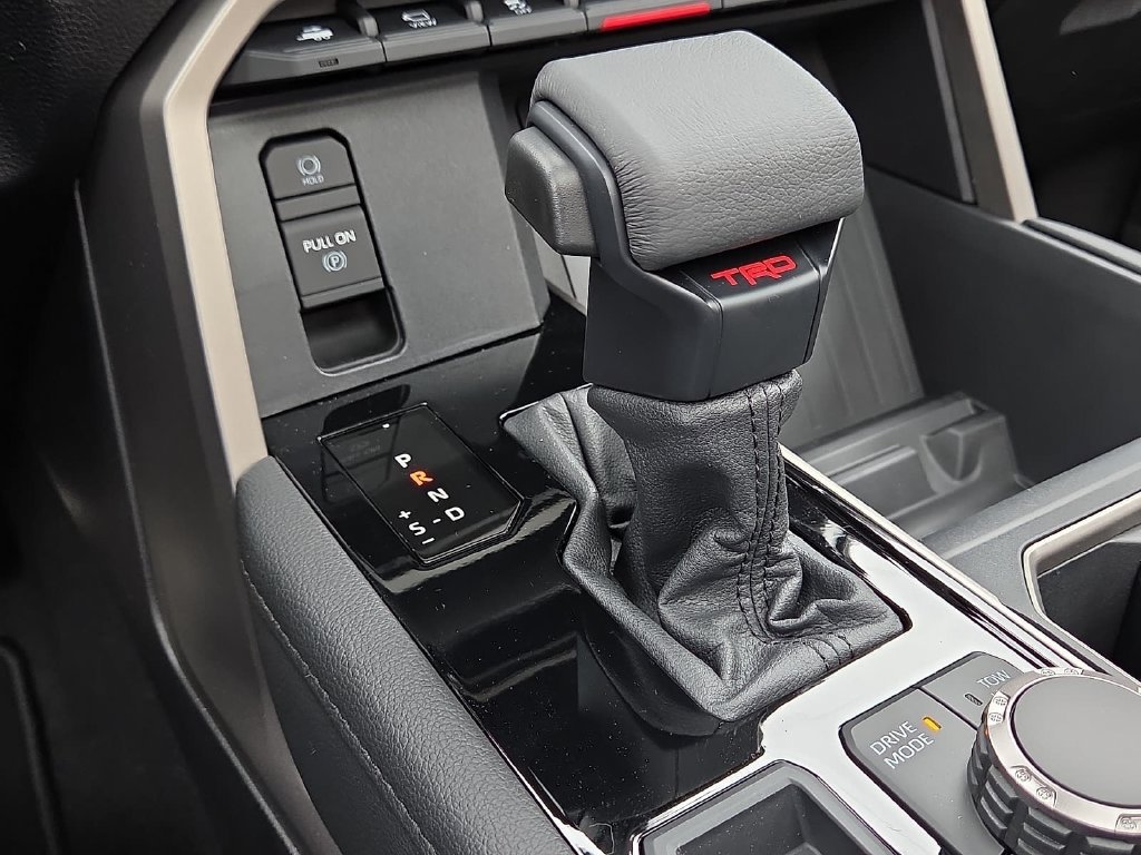 New 2026 Toyota Tundra Limited AWD/4WD image 26
