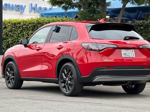 Certified 2024 Honda HR-V Sport image 6