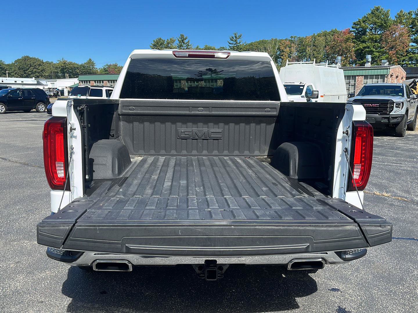 Certified 2023 GMC Sierra 1500 SLT w/ SLT Premium Package AWD/4WD image 21