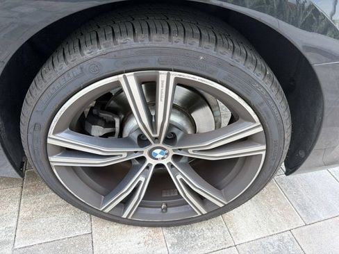 Used 2022 BMW 330i Sedan w/ Premium Package 2 RWD image 34