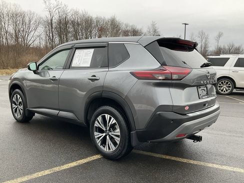 Used 2022 Nissan Rogue SV image 30