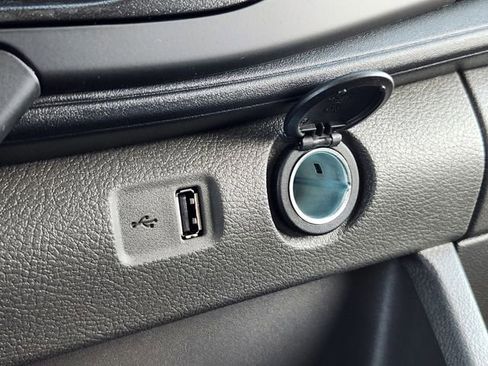 New 2026 Ford Transit 250 148 Medium Roof w/ Load Area Protection Package image 19