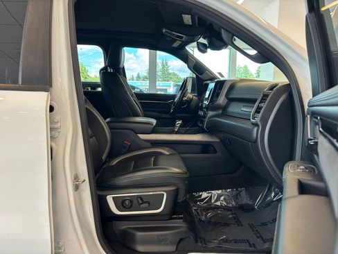 Used 2022 RAM 1500 Laramie AWD/4WD image 24