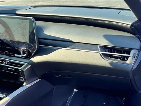 Used 2024 Lexus RX 350 Premium image 19