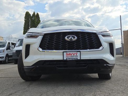 Used 2023 INFINITI QX60 Luxe image 17