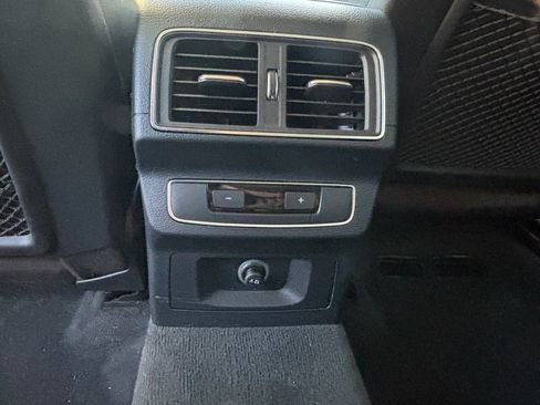 Used 2018 Audi Q5 2.0T Premium Plus w/ Premium Plus Package image 37