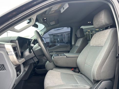 Used 2024 Ford F250 XLT w/ FX4 Off-Road Package image 12