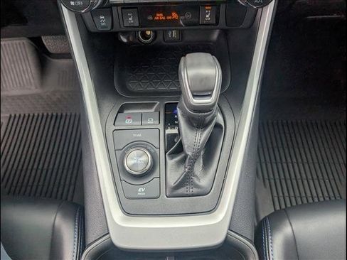 Used 2023 Toyota RAV4 XSE image 12