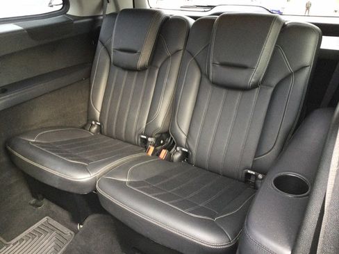 Used 2016 Mercedes-Benz GL 450 4MATIC image 24