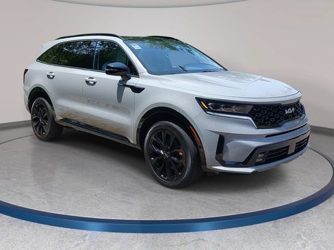 Used 2022 Kia Sorento SX AWD/4WD image 3
