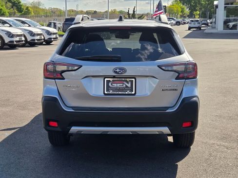 Used 2024 Subaru Outback Touring XT AWD/4WD image 5