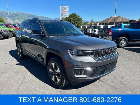 Used 2024 Jeep Grand Cherokee Limited 4xe w/ Trailer Tow Package AWD/4WD image 11