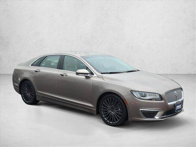Used 2018 Lincoln MKZ Reserve FWD image 3