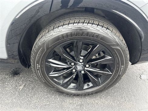 Used 2024 Buick Envista Sport Touring w/ Convenience I Package image 31