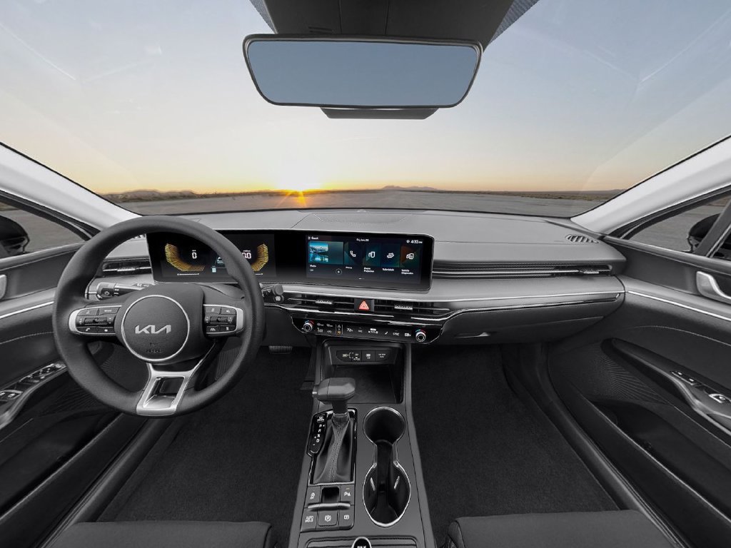 New 2026 Kia K5 LXS FWD image 7