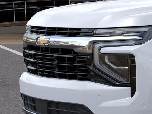 New 2026 Chevrolet Suburban LS image 13