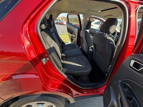 Used 2018 Ford EcoSport SE w/ SE Convenience Package image 14