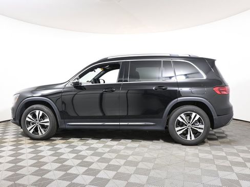 Certified 2026 Mercedes-Benz GLB 250 4MATIC image 2