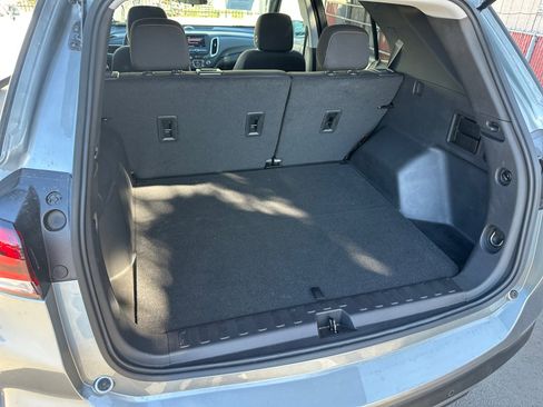 Used 2024 Chevrolet Equinox LT image 25