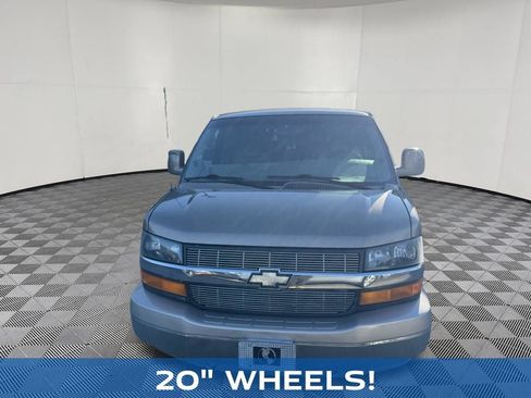 Used 2004 Chevrolet Express 1500 RWD image 7